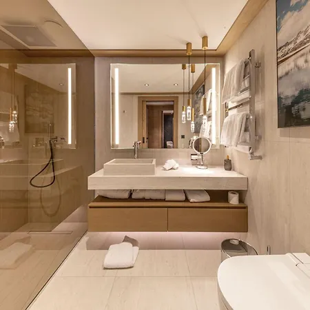 Appartamento De Luxe 4 Pièces 111m² Avec Terrasse à - Fr-1-694-425 Val-dʼIsère